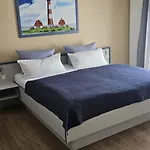 Am Deich Otel 3*