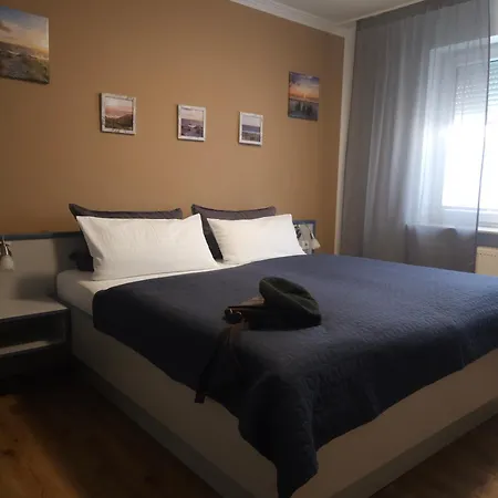 Hotel Am Deich 3*