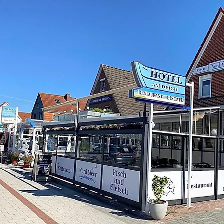 Hotell Am Deich 3*